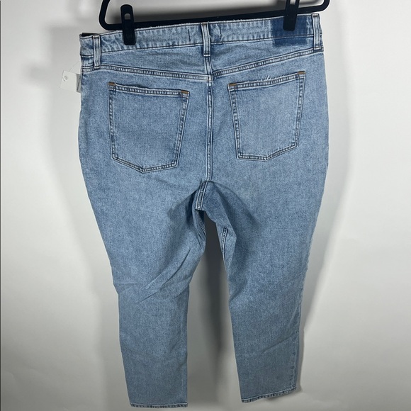 Abercrombie & Fitch High Rise Blue Jeans - Picture 5 of 5